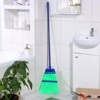 Метла пластиковая Доляна, 13826 см, металлический черенок