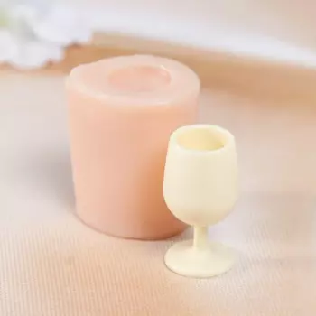 Молд силиконовый "Бокал" 2,3х2,3х3,8 см