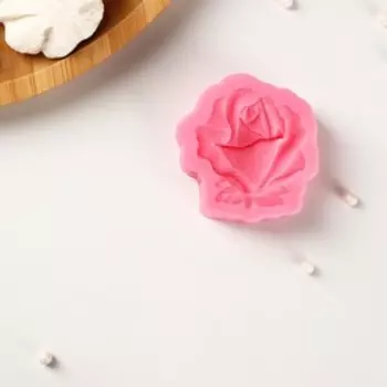 Молд Доляна «Дикая роза», силикон, 5.551.5 см, розовый