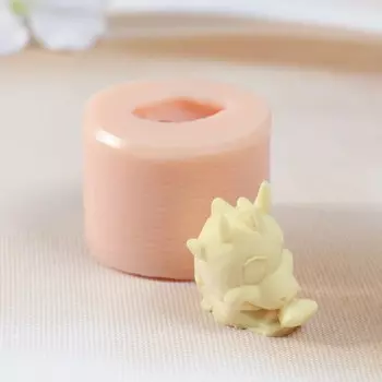 Молд "Голова дракона с сердцем" (издел.2х3х3 см)