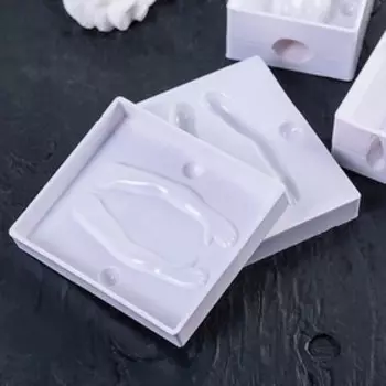 Молд для создания объёмной фигуры человека «Женщина», 13×6,5×2 см, цвет белый