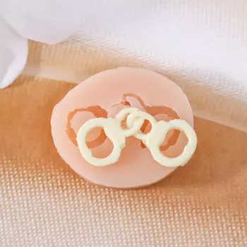 Молд "Наручники" (издел. 2,5х1,3 см)