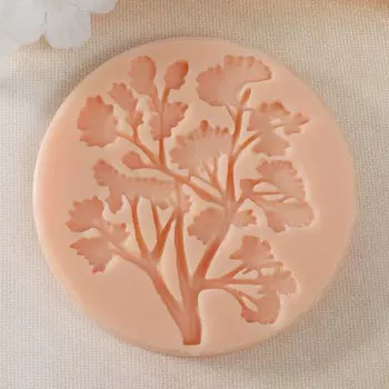 Молд силикон "Клен" 8,7х7,3х0,3 см