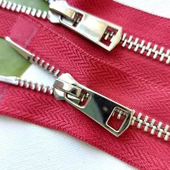 Молния металлическая, с двумя замками №5ТТ, размер 75 см, цвет красный чили