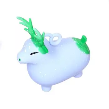 Мялка «Олень» с песком, цвета МИКС