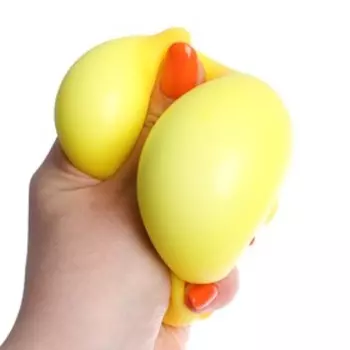 Мялка «Зайка» с пастой, цвета МИКС