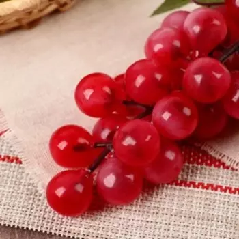 Муляж "Виноград" 13 см, микс