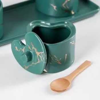 Набор банок на керам подставке «Gold. Сердце», 3 банки 8×7,5×6,5 см, 3 ложки, цветет зелёный