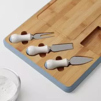 Набор для подачи сыра Heaven, 3 ножа, 38,5×28 см, бамбук
