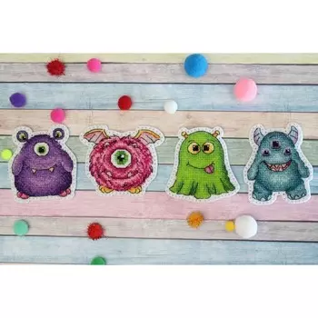 Набор для вышивания «Монстрики. Значки. Магниты» 8 7 см