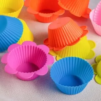 Формы для выпечки кексов Доляна «Риб. Ромашка», силикон, 93 см, набор 12 шт., жёлтые, красные