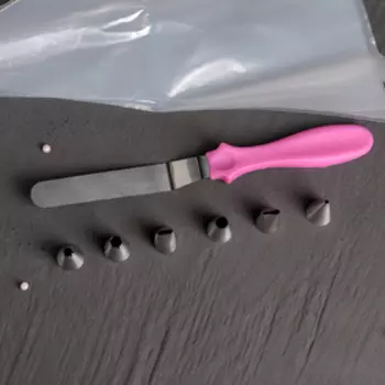 Набор кондитерский Доляна, 14 предметов: 7 мешков 3218 см, 6 насадок d=1,8 см, лопатка МИКС