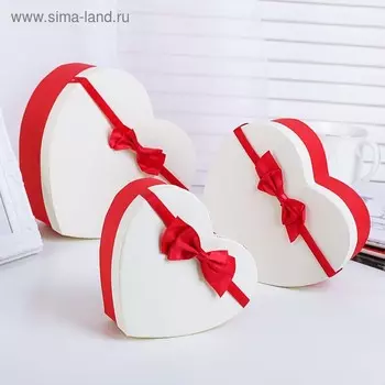 Набор подарочных коробок сердце 3 в 1, алый - белый 21199 - 15.5146 см