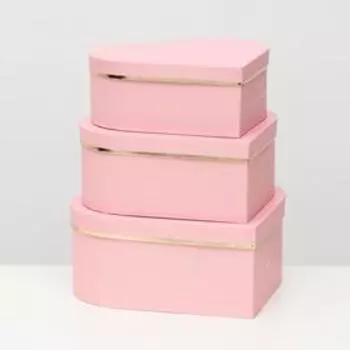 Набор коробок 3 в 1 "Сердца" розовый, 28.5 x 26 x 11 - 23.5 x 21 x 8.5 см
