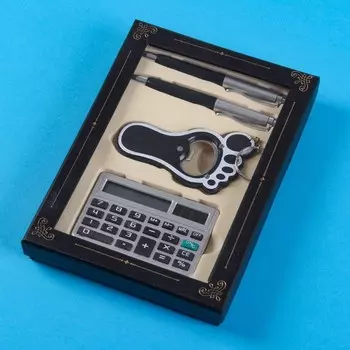 Набор подарочный 4в1 (2 ручки, калькулятор, открывашка)