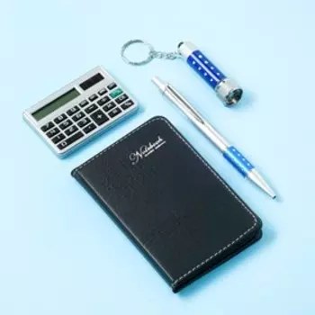 Набор подарочный 4в1 (ручка, калькулятор,блокнот, фонарик)