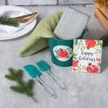 Набор новогодний подарочный Доляна "Гранаты" : полотенце 30 х 60, лопатка, кисть, губка