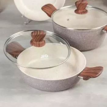 Набор посуды из литого алюминия, 4 предмета: кастрюля, d=24, сотейник, d=24, ковш, d=18 с крышкой, сковорода, d=24, индукция