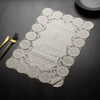 Набор салфеток ажурных для стола Доляна «Восток», 46×30 см, 4 шт, ПВХ, цвет бежевый