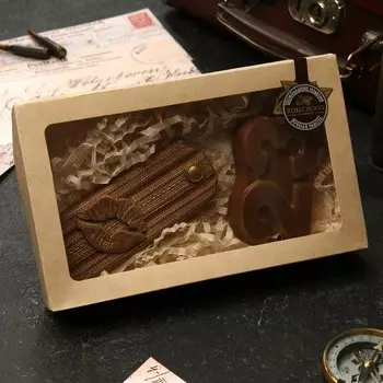 Набор шоколадных фигурок «Погон с поцелуем и 23», 130 г