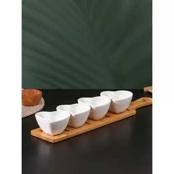 Соусники BellaTenero «Сердце», 125 мл, на бамбуковой подставке, набор 3 шт., керамика, белые