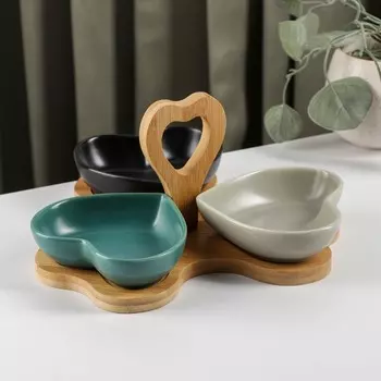 Набор соусников «Нежность.Сердца», 12,5×11,5×3,5 см, на деревянной подставке, 3 шт