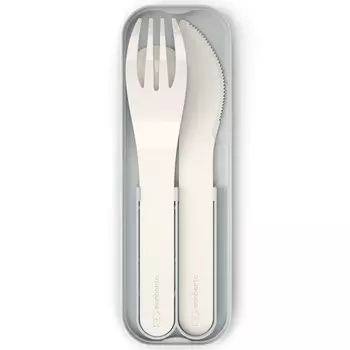 Набор столовых приборов в футляре