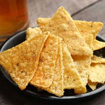 Начос «Хватит скучать,зажигай», вкус: бекон, 30 г.