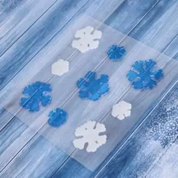 Наклейка на стекло «Белые и синие снежинки», набор - 9 шт., 12.512.5 см