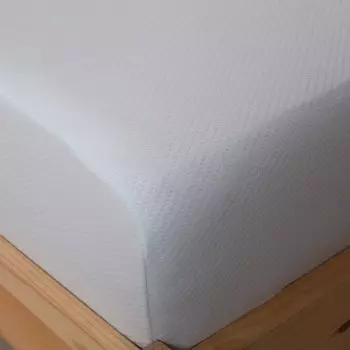 Наматрасник Практичный защитный, размер 90х200/25 натяжной, 100% полиэстер