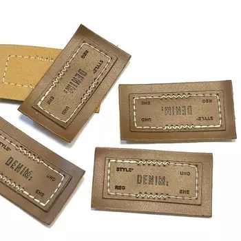 Нашивка под кожу Enim, размер 3x5,5 см