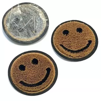 Нашивка « смайл», размер 4,5 см, цвет шоколадный