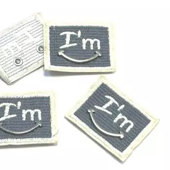 Нашивка « смайл» с металлической вставкой, размер 3,5x4,5 см, цвет серый