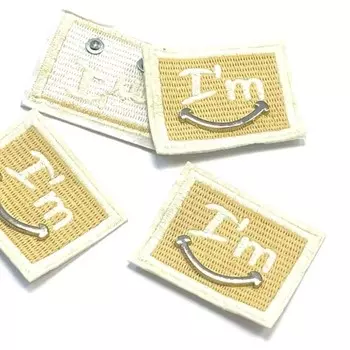 Нашивка « смайл» с металлической вставкой, размер 3,5x4,5 см, цвет капучино