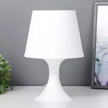 Настольная лампа RISALUX «1340001», 1E14 15W, белый, d=19.5, высота 28 см