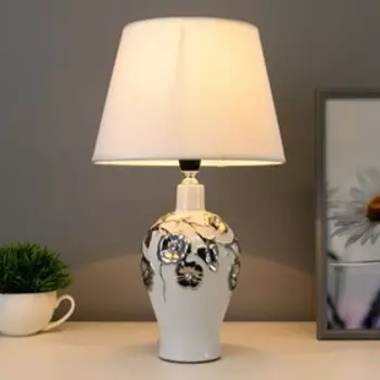 Настольная лампа 16515/1 E14 40Вт бело-хромовый 22х22х37,5 см