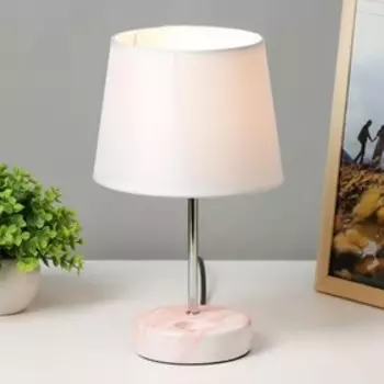 Настольная лампа "Аэлита" 1х40Вт E14 розовый 18х18х31см