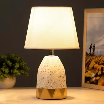 Настольная лампа «Адилин» E14 40 Вт белый-золото 212134 см RISALUX