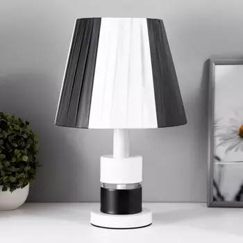 Настольная лампа Аурика E27 40Вт бело-черный 25х25х41 см RISALUX