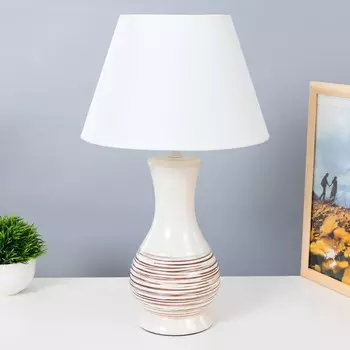 Настольная лампа "Аваска" E14 40Вт белый 24х25х43 см RISALUX