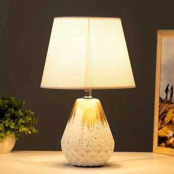 Настольная лампа «Доре» 1хE14 белый 202032 см RISALUX