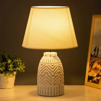 Настольная лампа "Харби" E14 40Вт белый-черный 23х23х36,5 см RISALUX