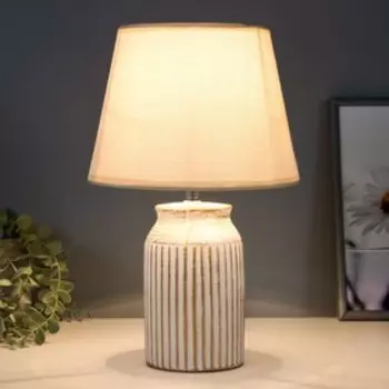 Настольная лампа «Инести» Е14 40 Вт бело-золотой 222236 см RISALUX