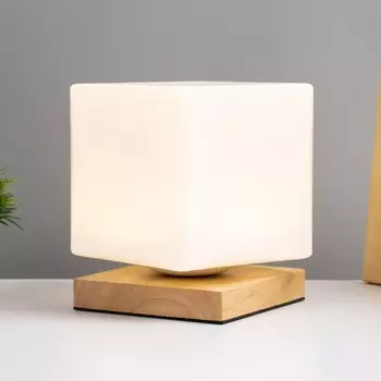 Настольная лампа "Куб" LED 5Вт USB 12х12х15 см RISALUX