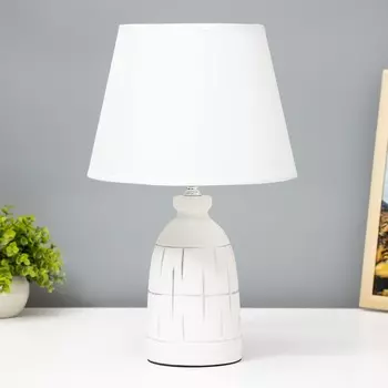 Настольная лампа "Меркури" Е14 40Вт белый 22,5х22,5х36см RISALUX