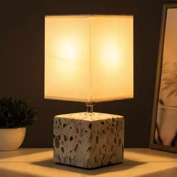 Настольная лампа «Сафари» Е27 40 Вт бело-серый 12.512.529 см RISALUX