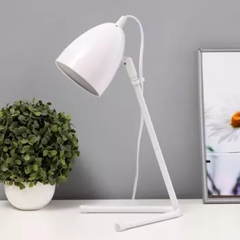 Настольная лампа "Санди" Е27 40Вт бело-черный 18х18х40 см