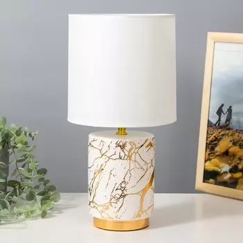 Настольная лампа "Венеция" Е14 40Вт бело-золотой 18х18х37 см