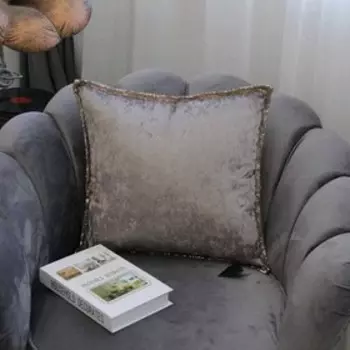 Наволочка декоративная «Клаудия», размер 45х45 см, цвет лиловый