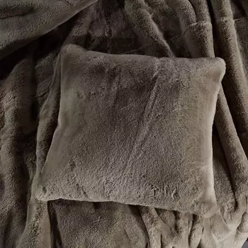 Наволочка Sofi De Marko «Ричард», размер 45х45 см, цвет бежевый